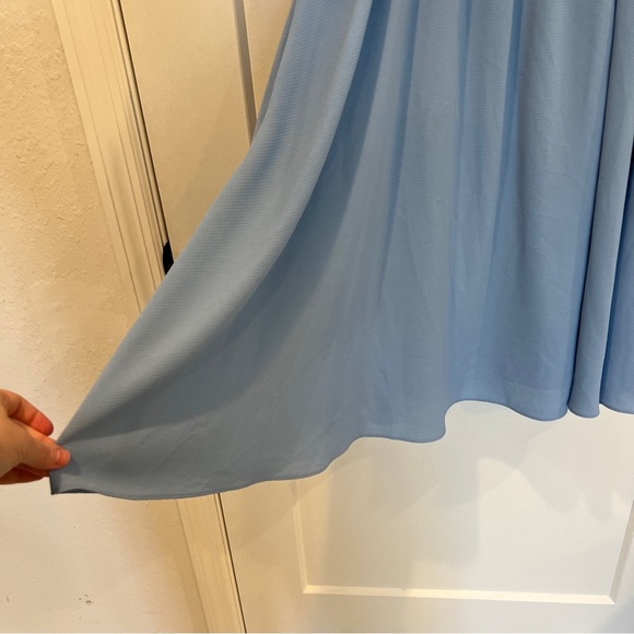 Gal Meets Glam Ellie Crepe Puff Sleeve Dress - Picture 4 of 11